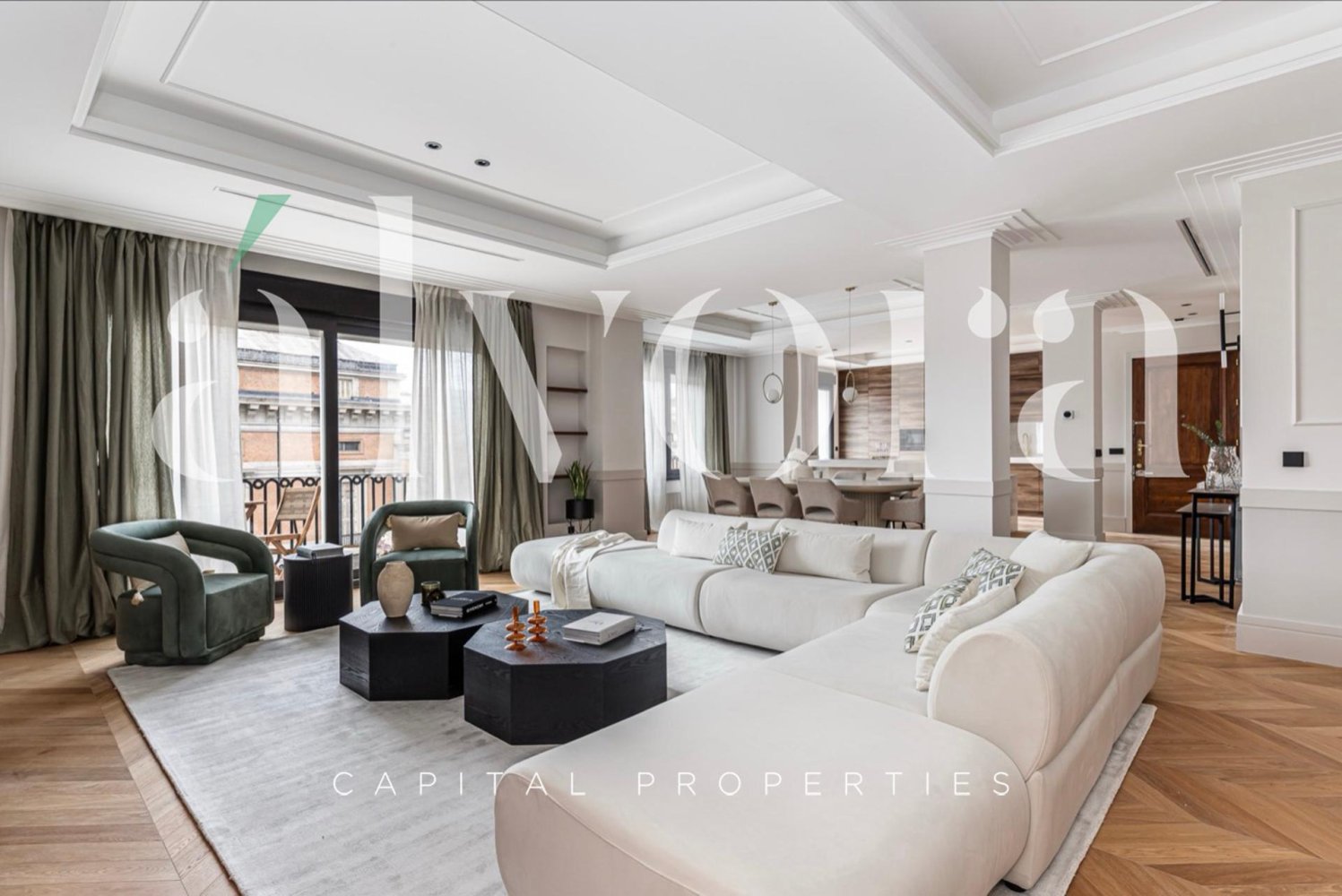 3 bedrooms Apartment in Madrid, Spain No. 84850