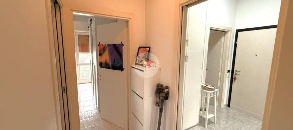 2 Schlafzimmer Wohnung in Paderno Dugnano, Italy, Nr. 59961 8