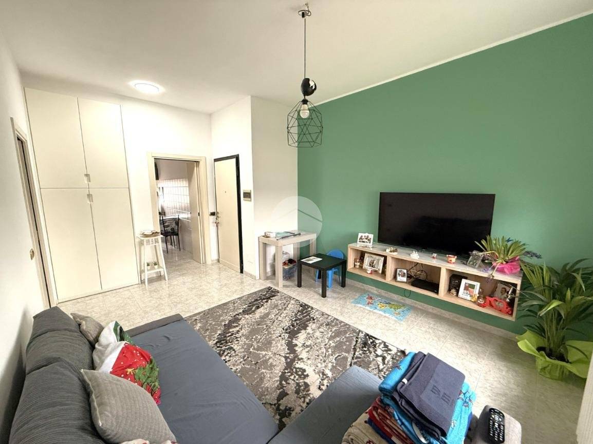 2 Schlafzimmer Wohnung in Paderno Dugnano, Italy, Nr. 59961