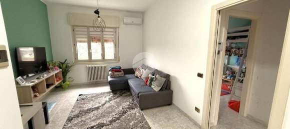 2 Schlafzimmer Wohnung in Paderno Dugnano, Italy, Nr. 59961 3
