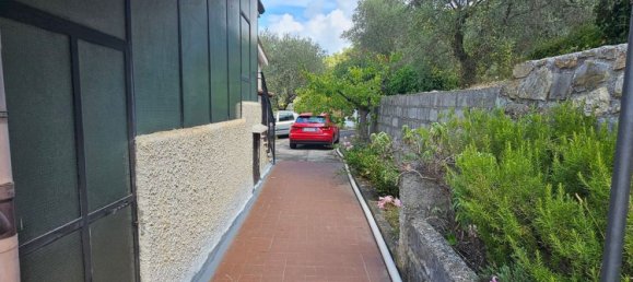 6 bedrooms House in Soldano, Italy No. 358247 42