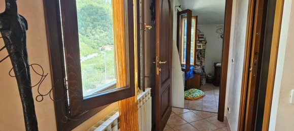 6 bedrooms House in Soldano, Italy No. 358247 9