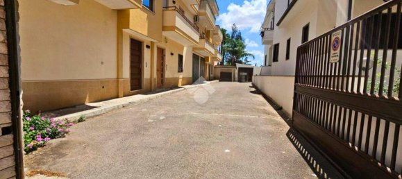 3 bedrooms Apartment in Galatina, Italy No. 280617 2