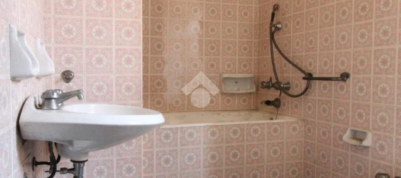 2 Schlafzimmer Haus in Piverone, Italy, Nr. 322127 9