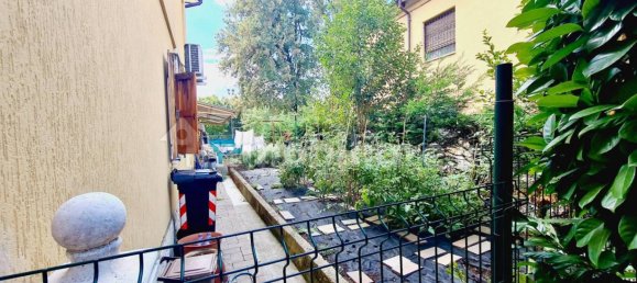 Вилла с 4 спальнями в Казальгранде, Италия № 371665 40