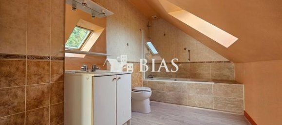 Casa de 4 dormitorios en Eure, France No. 357360 7