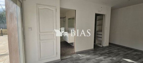 Casa de 4 dormitorios en Eure, France No. 357360 5