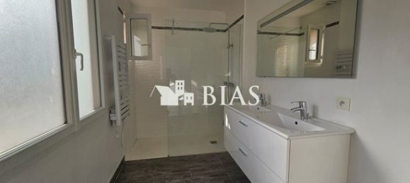 Casa de 4 dormitorios en Eure, France No. 357360 6