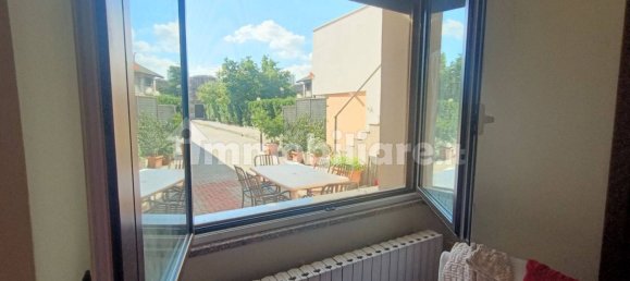 2 Schlafzimmer Villa in Milan, Italy, Nr. 324870 5