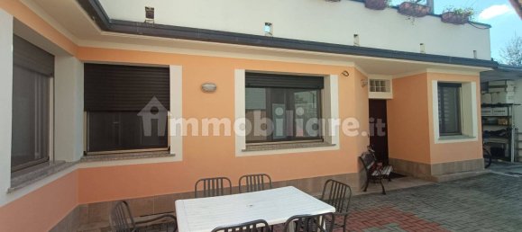 2 Schlafzimmer Villa in Milan, Italy, Nr. 324870 18