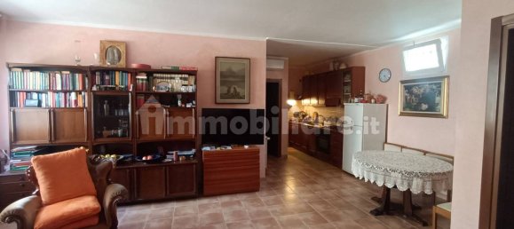 2 Schlafzimmer Villa in Milan, Italy, Nr. 324870 11