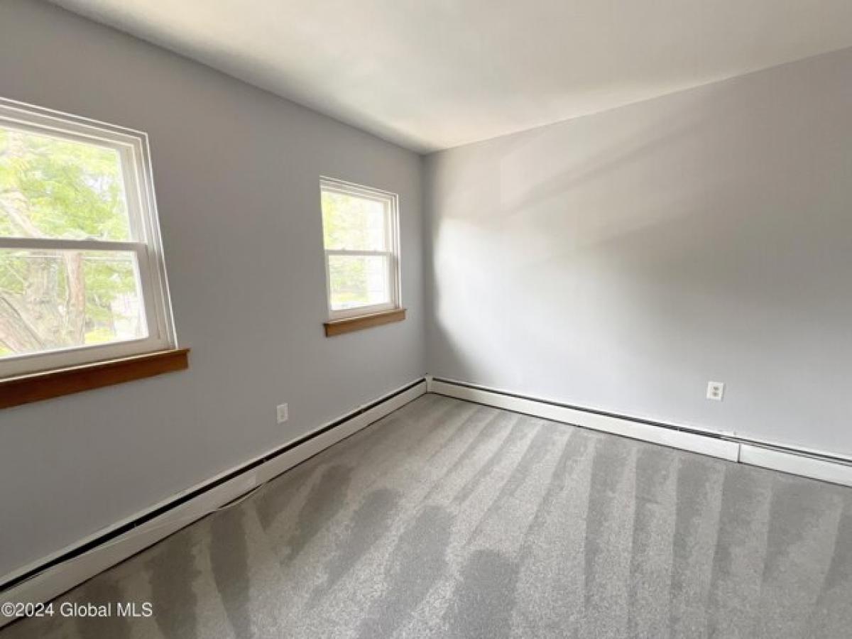 2 bedrooms House in Albany, USA No. 378775