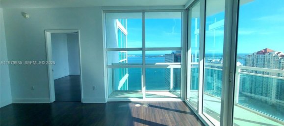 2 chambres propriété commerciale à louer à Miami, Miami-Dade, Florida, USA № 614463 12