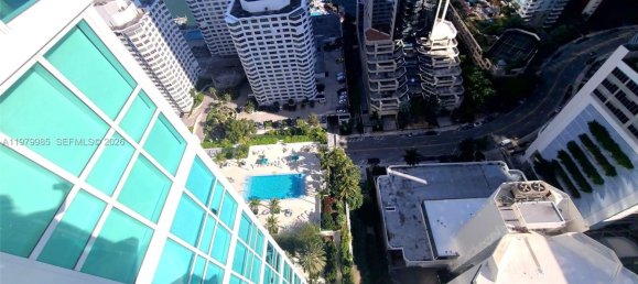 2 chambres propriété commerciale à louer à Miami, Miami-Dade, Florida, USA № 614463 19