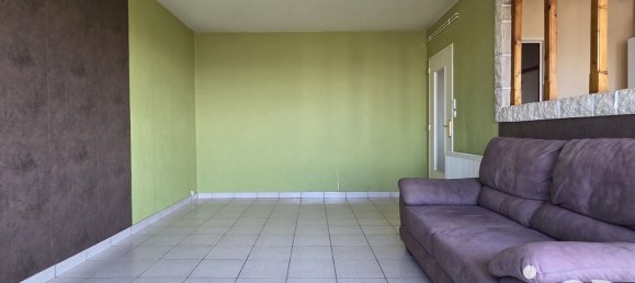 2 chambres Appartement à Troyes, France No. 238855 2