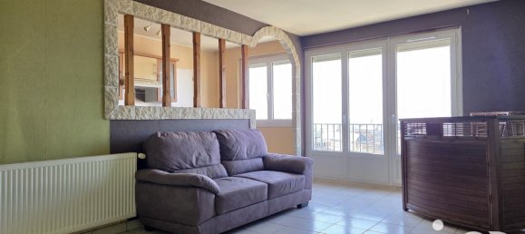 2 chambres Appartement à Troyes, France No. 238855 3