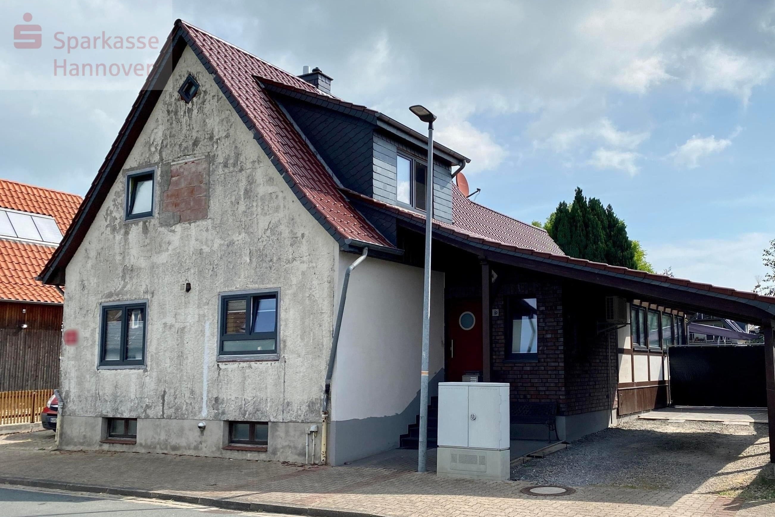 6 rooms House in Hanover, Germany No. 195558