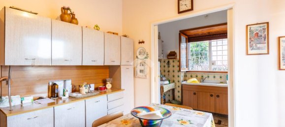 Apartamento de 3 habitaciónes en Rome, Italy No. 80728 2