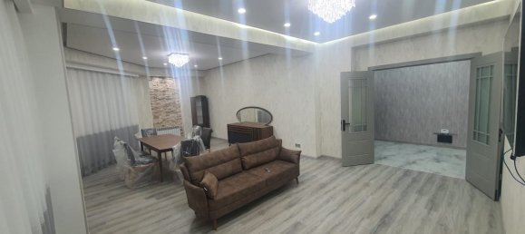3 bedrooms Apartment in Khatay, Azerbaijan No. 1813 11