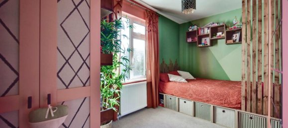 4 bedrooms House in Maidstone, United Kingdom No. 10463 14