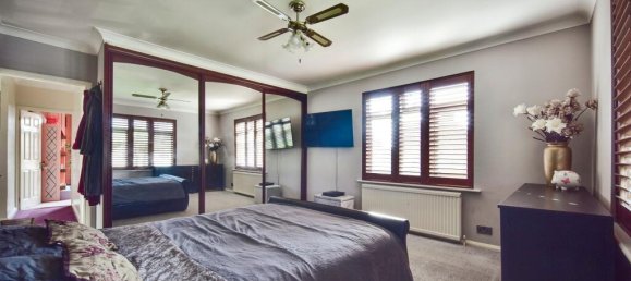 4 bedrooms House in Maidstone, United Kingdom No. 10463 17