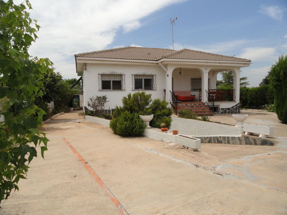 Casa de 3 dormitorios en València, Spain No. 184696