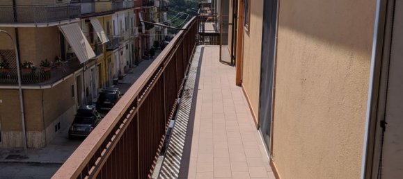 Квартира с 4 комнатами в Веноза, Италия № 254806 4