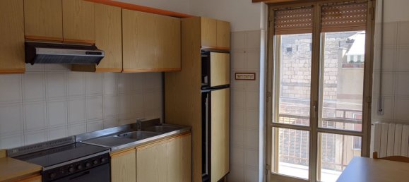 Квартира с 4 комнатами в Веноза, Италия № 254806 7