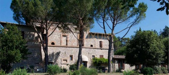 20 bedrooms Villa in Corciano, Italy No. 486 3