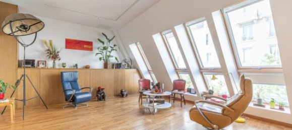 7 bedrooms Villa in Paris, France No. 175096 11