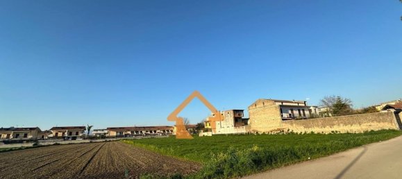 Grundstück in San Tammaro, Italy 4400m², Nr. 33162 5