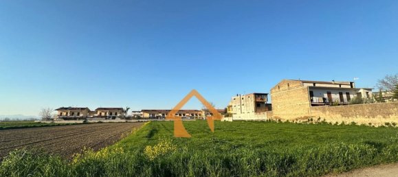 Grundstück in San Tammaro, Italy 4400m², Nr. 33162 4