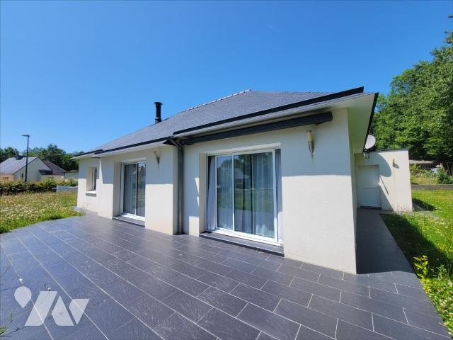 2 bedrooms House in Gourin, France No. 335543