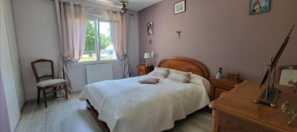 2 bedrooms House in Gourin, France No. 335543 7