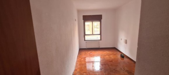 3 غرف نوم شقة في Mieres, Spain رقم 150458 8