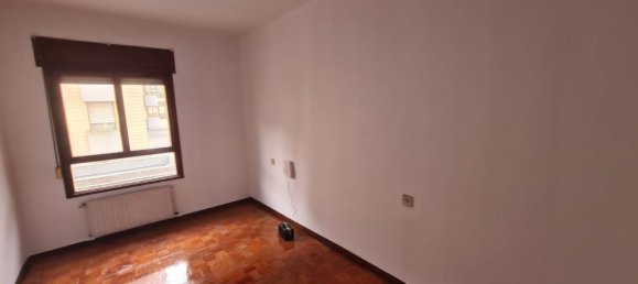 3 غرف نوم شقة في Mieres, Spain رقم 150458 10