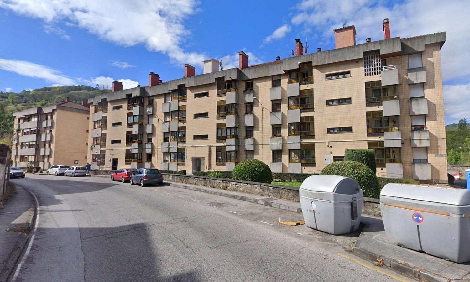 3 غرف نوم شقة في Mieres, Spain رقم 150458