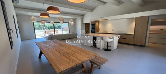 4 bedrooms Townhouse in Saint-Remy-de-Provence, France No. 352319 4