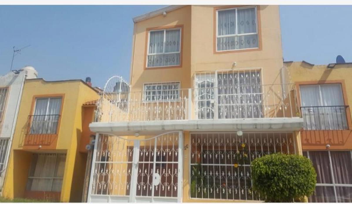 3 bedrooms House in Tultitlan, Mexico No. 214869