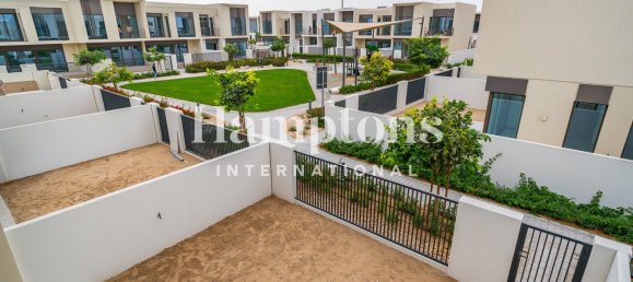 Moradia em banda T3 em Jumeirah Village Triangle, UAE N.º 119853 20