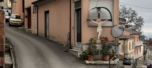 Дом с 2 комнатами в Альтавилла Ирпина, Италия № 277872 8