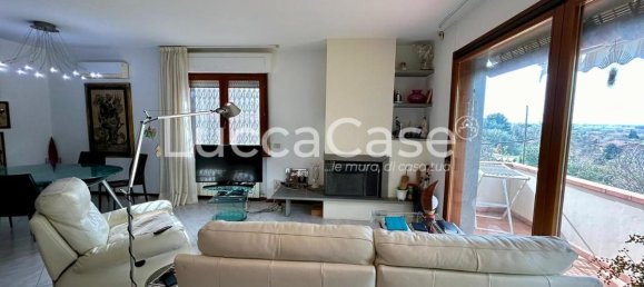 4 bedrooms Villa in Massarosa, Italy No. 81735 18