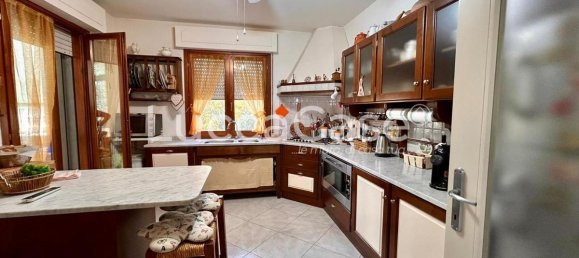 4 bedrooms Villa in Massarosa, Italy No. 81735 22