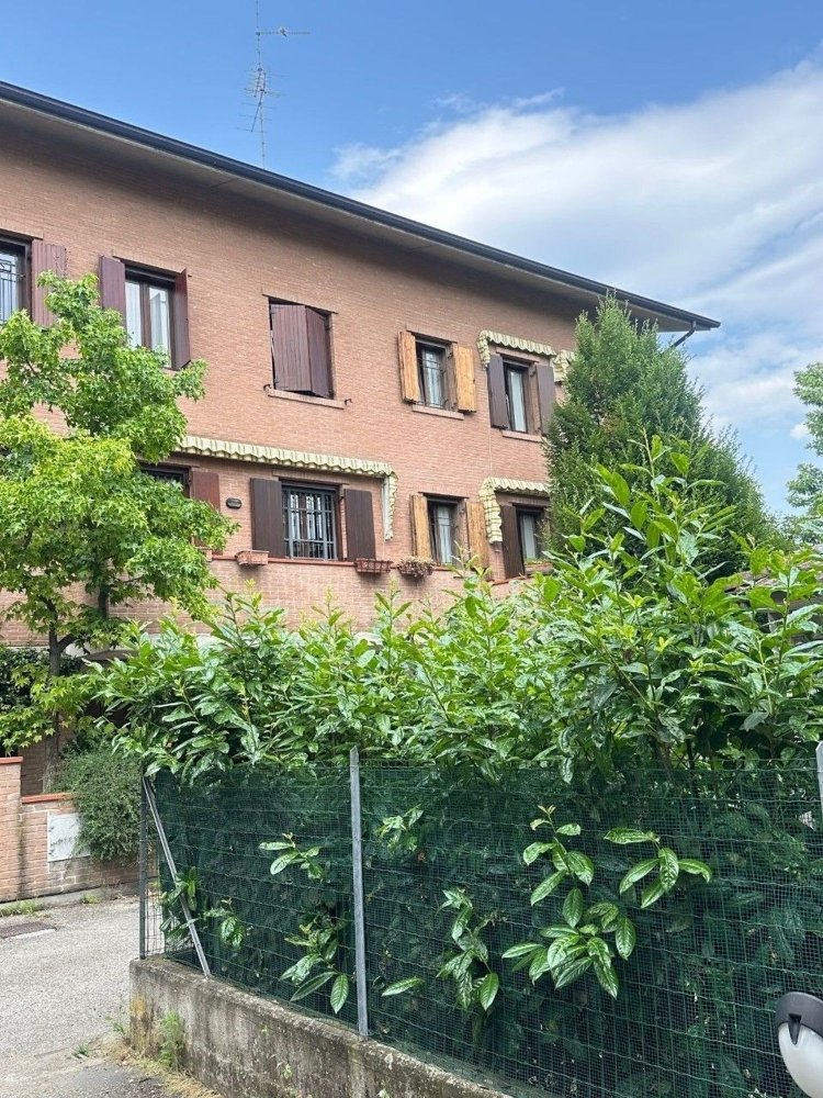 Casa T8 em Modena, Italy N.º 360447