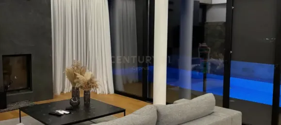 Villa de 4 dormitorios en Limassol, Cyprus No. 5373 2