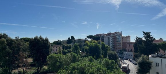 3 Schlafzimmer Wohnung in Rome, Italy, Nr. 356434 16
