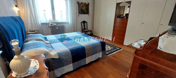 Квартира с 4 комнатами в Фоллоника, Италия № 71950 7