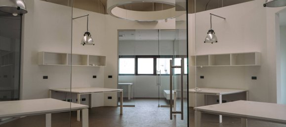 Entrepôt à Como, Italy 950m² No. 89951 10