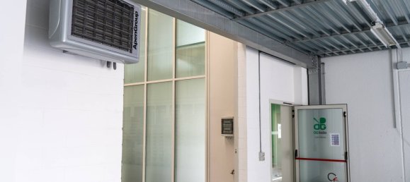 Entrepôt à Como, Italy 950m² No. 89951 18