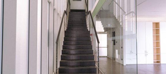 Entrepôt à Como, Italy 950m² No. 89951 35